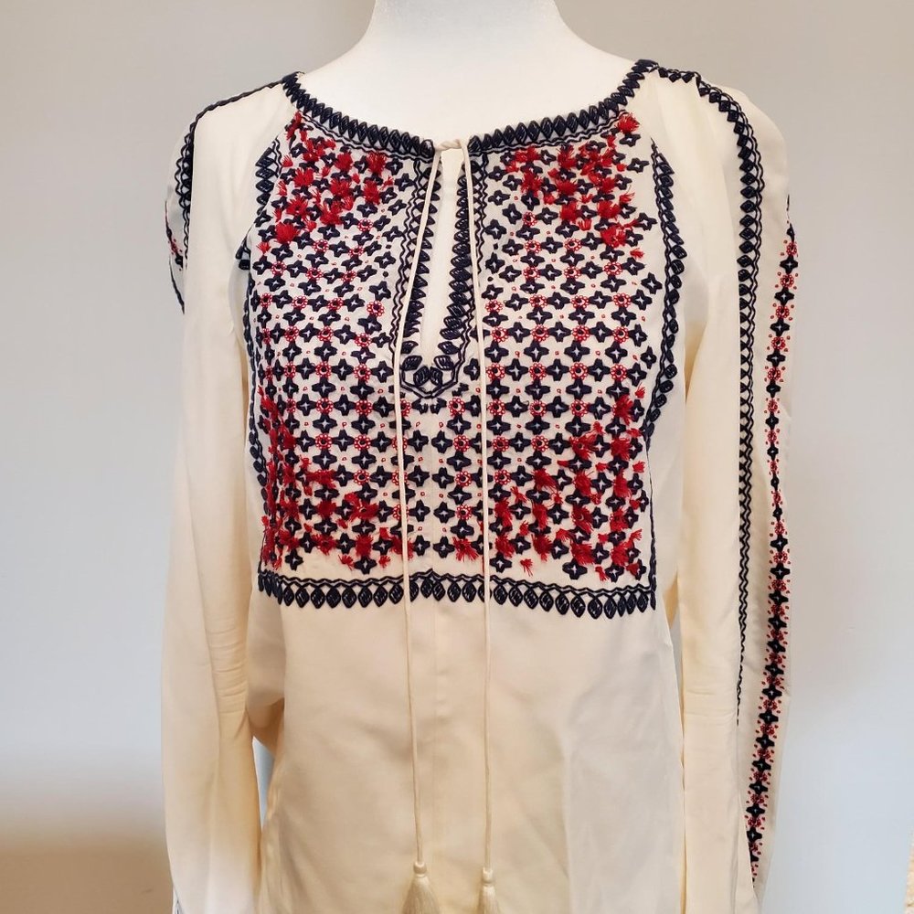 Tory Burch Size 4 100% Silk Embroidered Blouse  *NWOT*